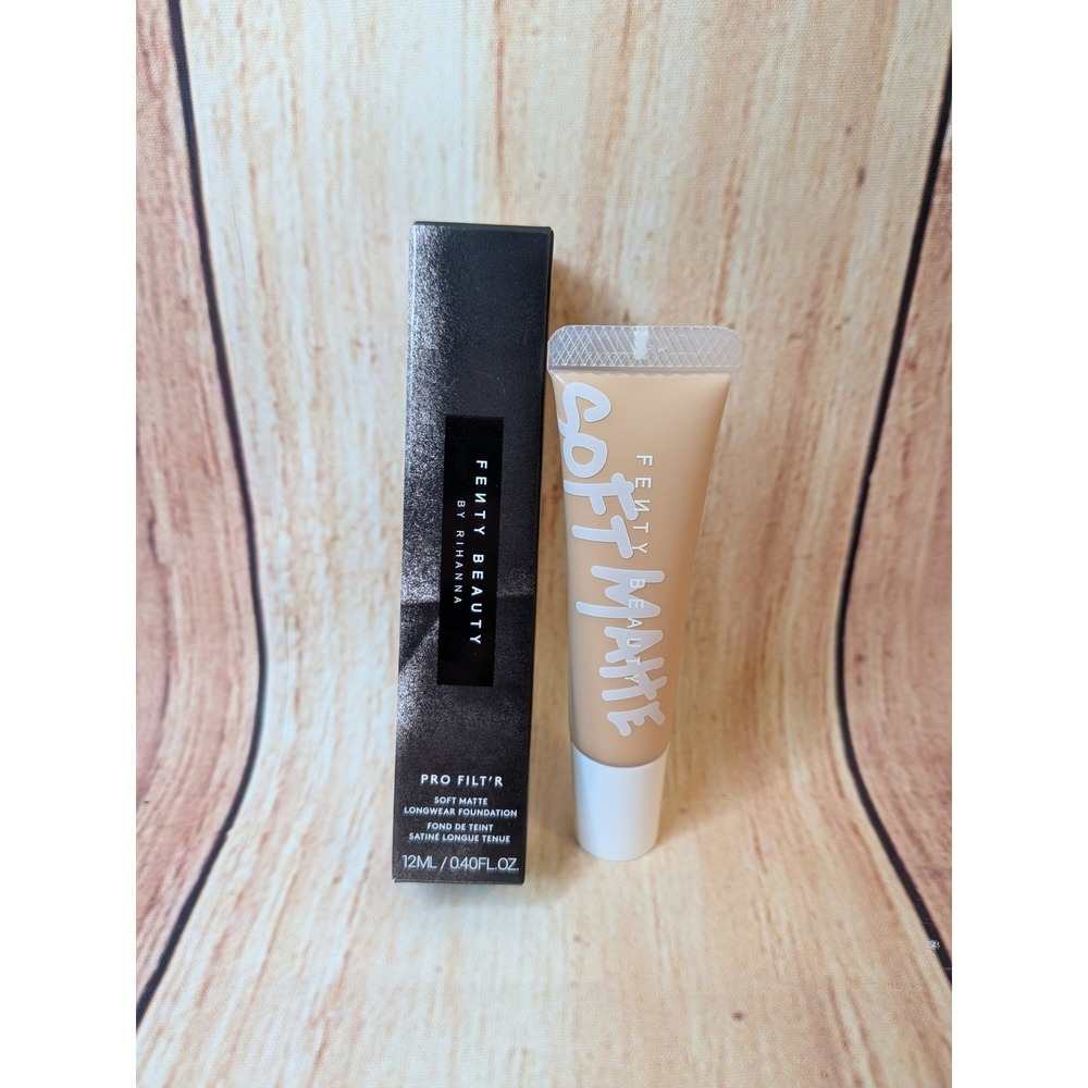 Fenty Beauty By Rihanna Pro Filt'r Soft Matte Longwear Foundation #240 .40 oz